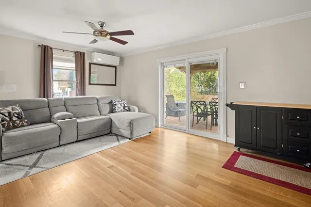 $825,000 | 8 Moss Glen Lane, South Burlington, VT 05403