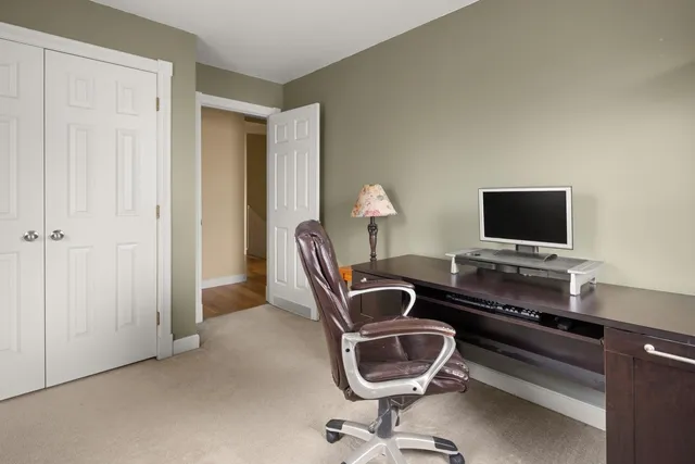 $825,000 | 8 Moss Glen Lane, South Burlington, VT 05403