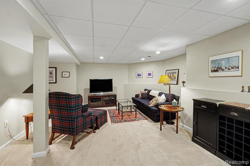 7690 Allen Road Clarkston, MI 48348 - Photo 31 of 50 Gallery Image 31