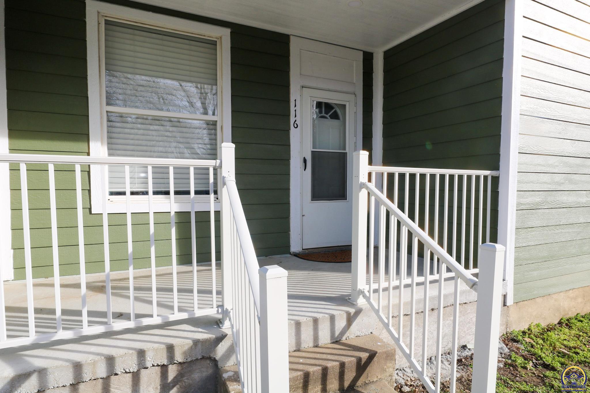 116 4th Street Madison, KS 66860 - Photo 2 of 31