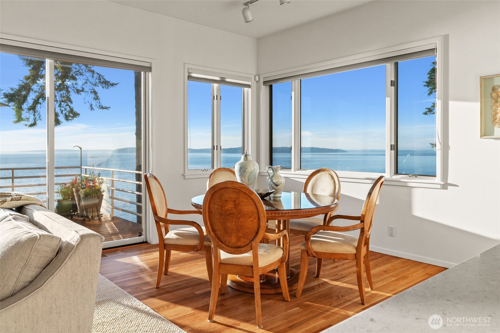 9233 Olympic View Drive Edmonds, WA 98020 - Photo 14 of 40