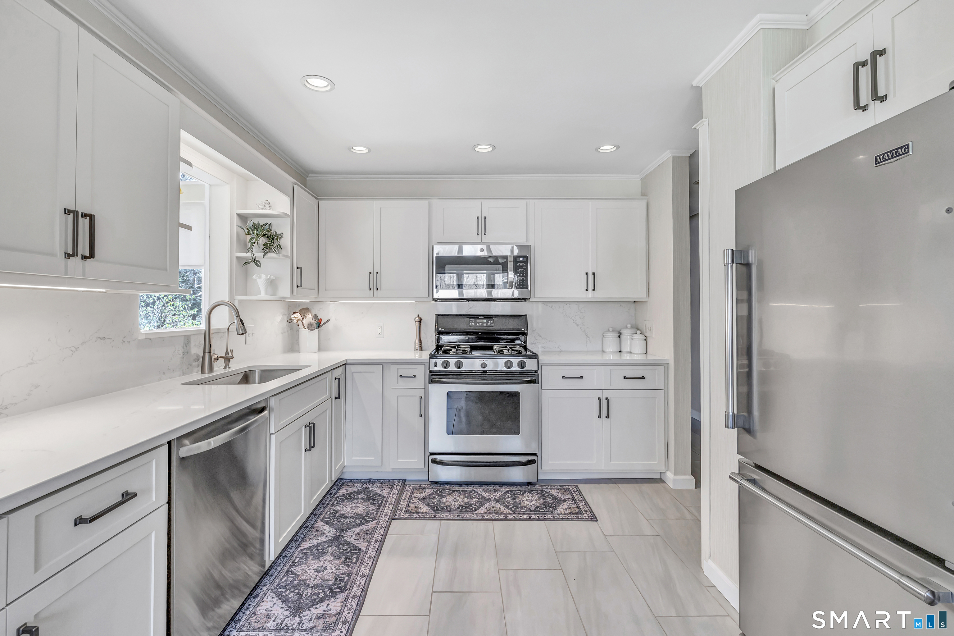 100 Hiram Hill Road Monroe, CT 06468 - Photo 20 of 39