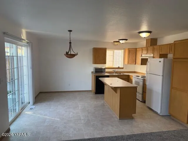 $300,000 | 4235 Nola Loop Road, Unit B, Yakima, WA 98901