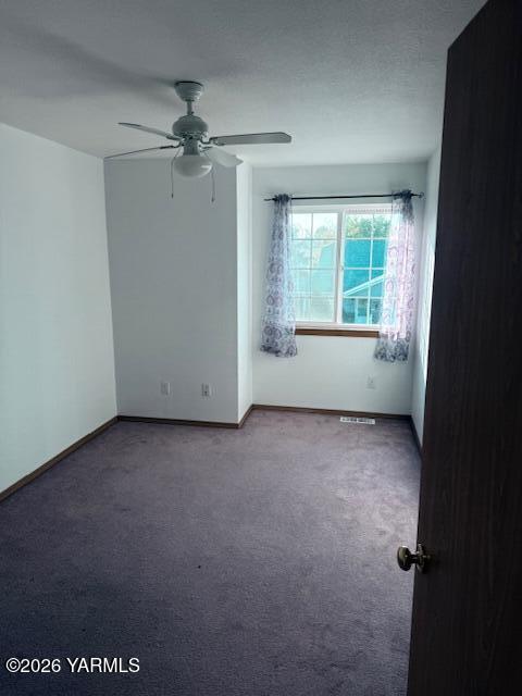 4235 Nola Loop Road, Unit B Yakima, WA 98901 - Photo 4 of 20 image3