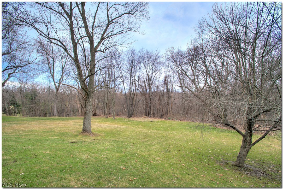 5095 Som Center Road Solon, OH 44139 - Photo 34 of 35 Beautiful, secluded back yard.