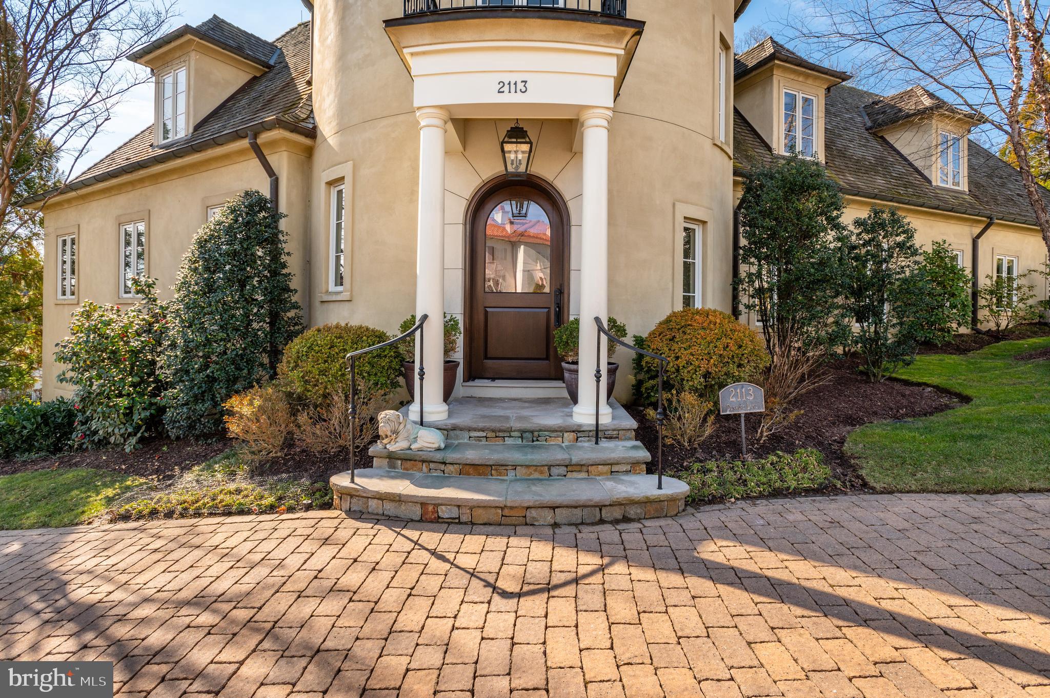 2113 Dunmore Lane Washington, DC 20007 - Photo 2 of 32