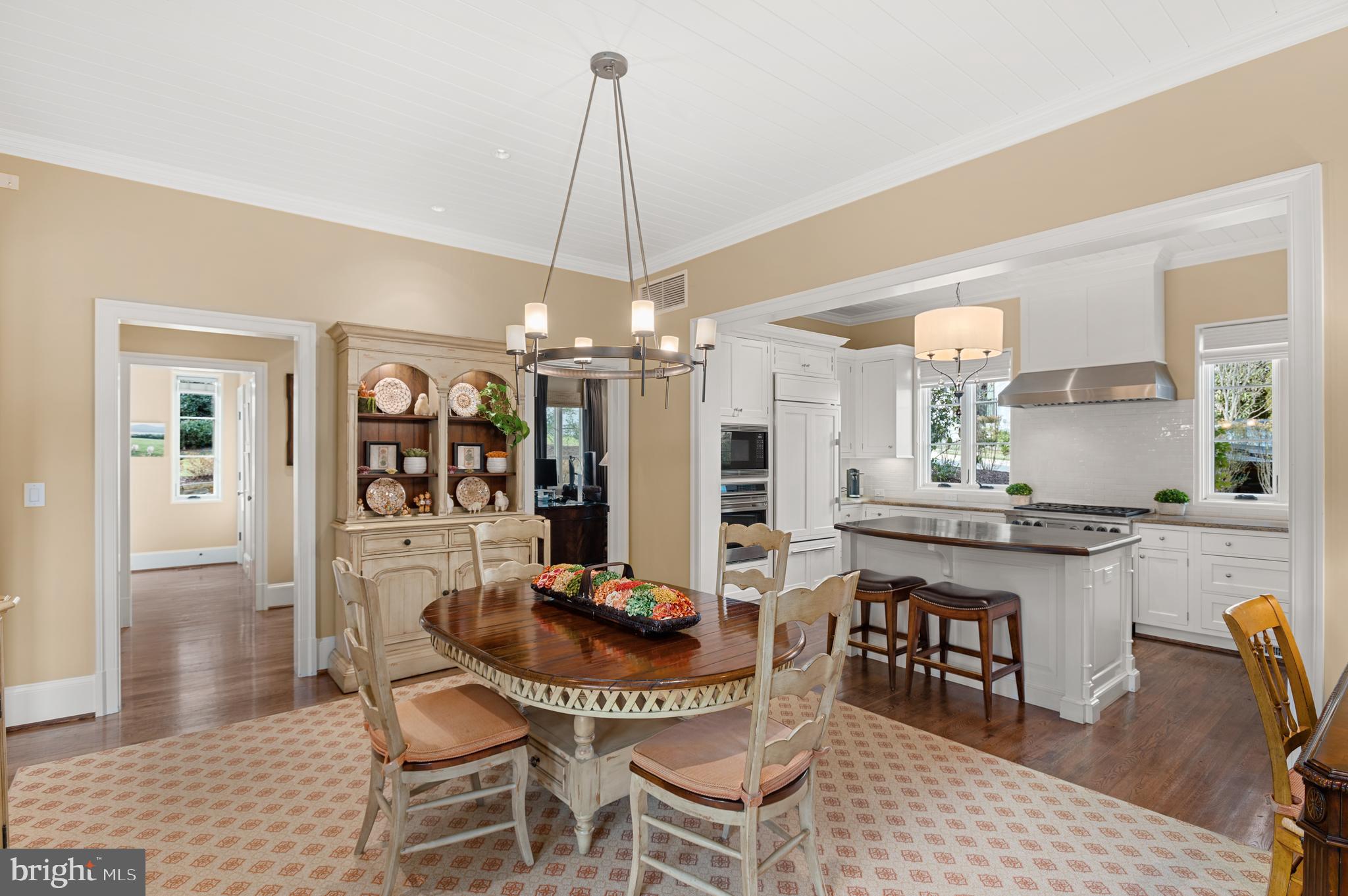 2113 Dunmore Lane Washington, DC 20007 - Photo 6 of 32 Breakfast Room