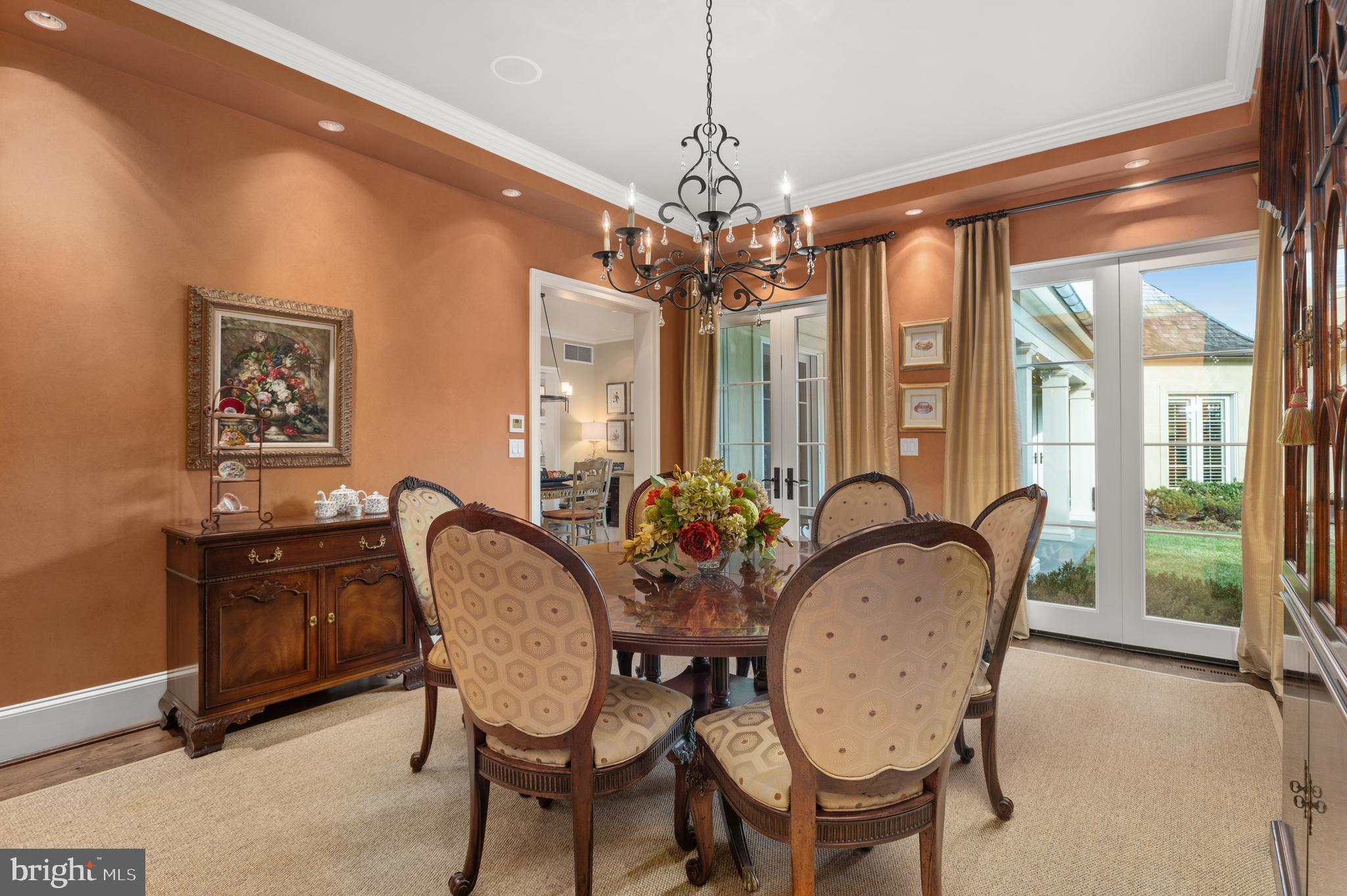 2113 Dunmore Lane Washington, DC 20007 - Photo 8 of 32 Dining Room