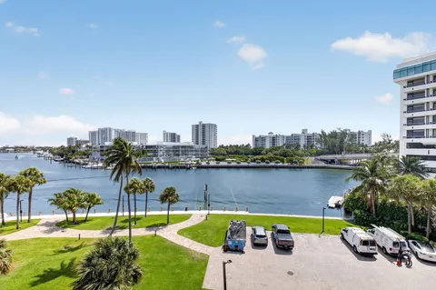 $1,499,000 | 901 East Camino, Unit 4C, Boca Raton, FL 33432