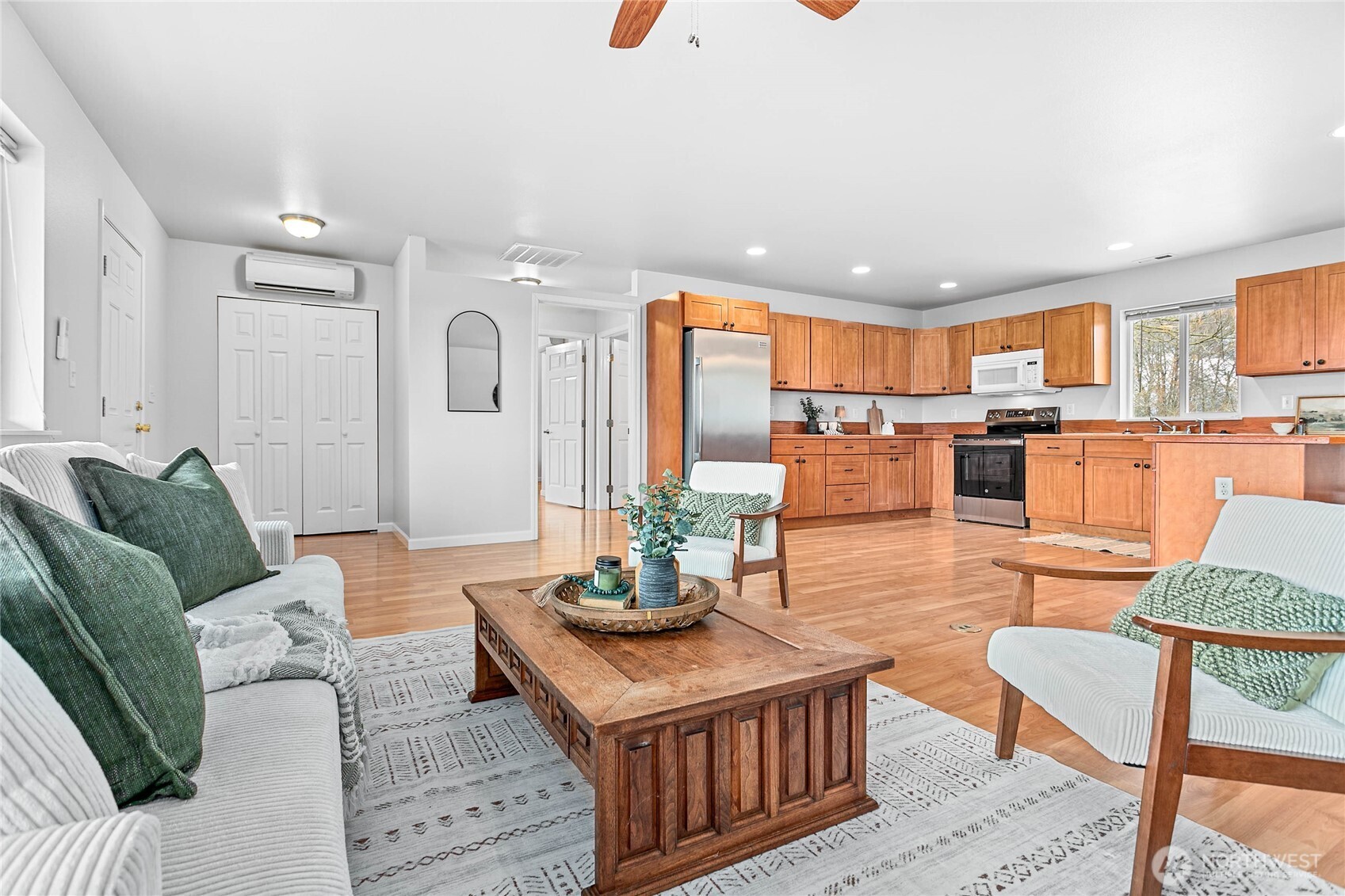 303 Hayes Street Nooksack, WA 98276 - Photo 5 of 40 a living room with furniture kitchen and a table