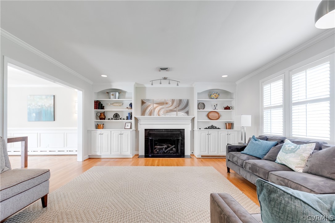 508 Gardiner Road Richmond, VA 23229 - Photo 3 of 26 Gallery Image 3