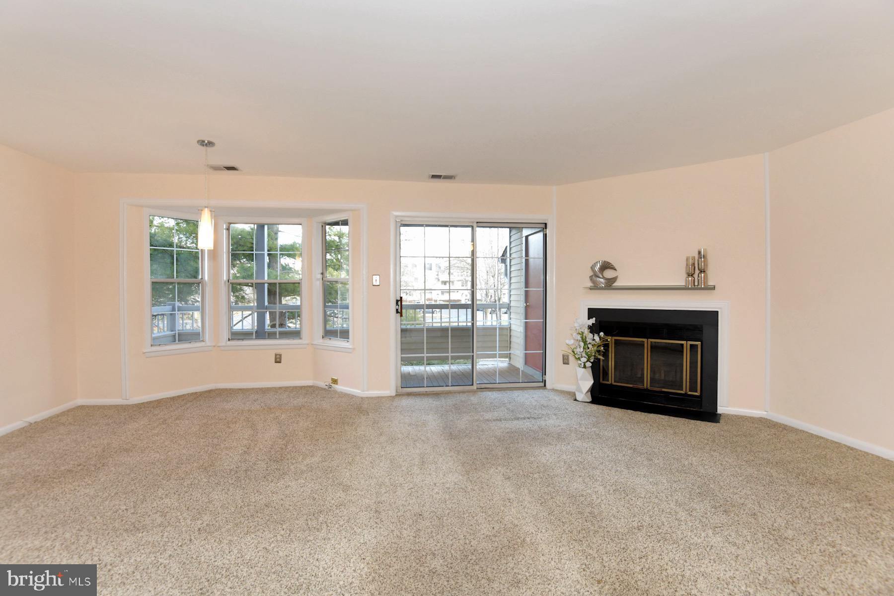 309 Trinity Court, Unit 6 Princeton, NJ 08540 - Photo 8 of 27