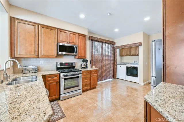 $1,150,000 | 615 North Jensen Place, Placentia, CA 92870