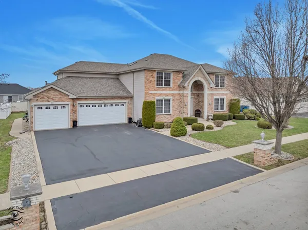 $499,900 | 1873 Claire Drive, Bourbonnais, IL 60914