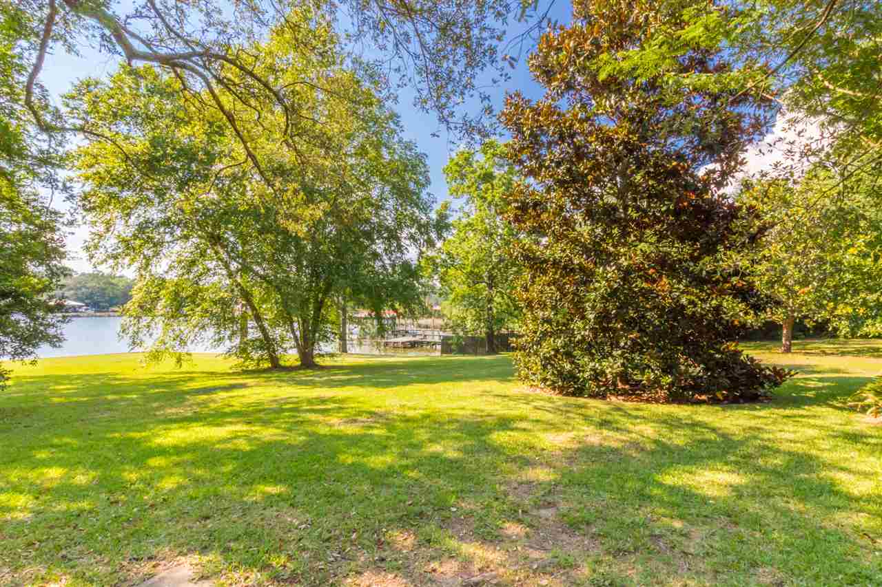 9255 Brighton Avenue Elberta, AL 36530 - Photo 8 of 35