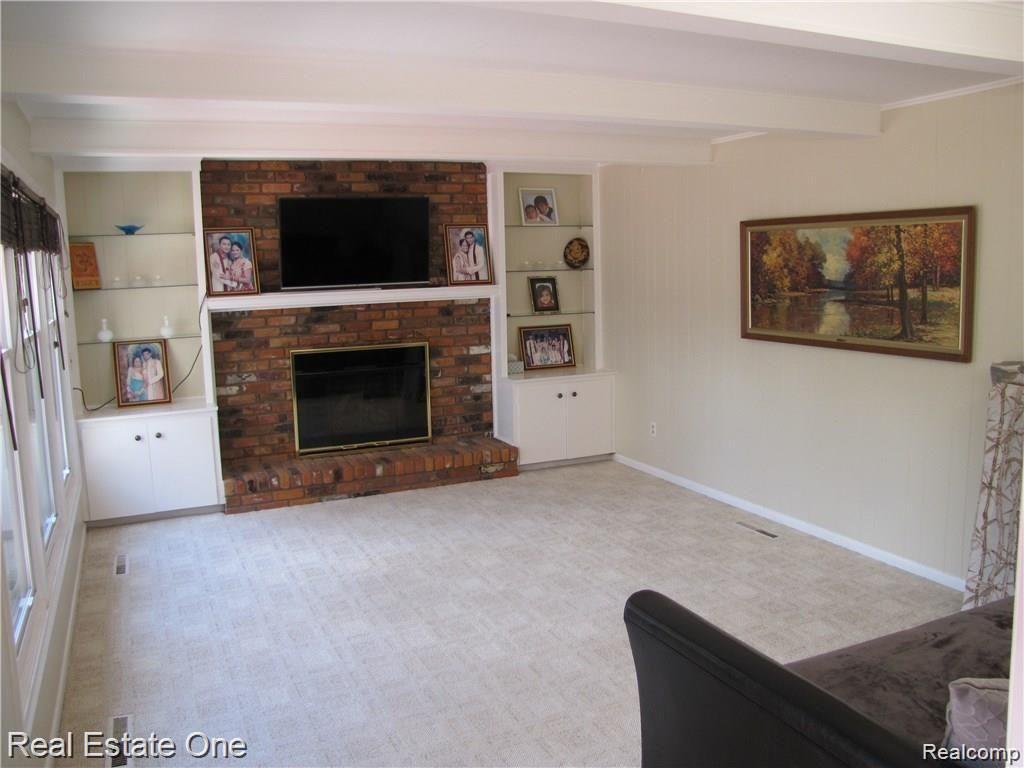 11962 Townline Road Grand Blanc, MI 48439 - Photo 8 of 22