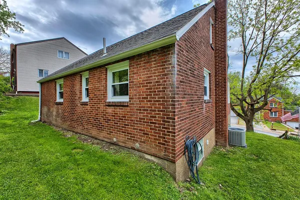 $165,000 | 107 Carmella Drive, White Oak, PA 15131