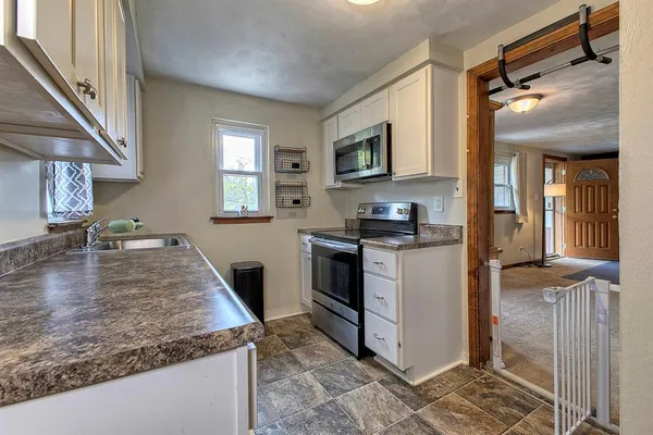 $165,000 | 107 Carmella Drive, White Oak, PA 15131