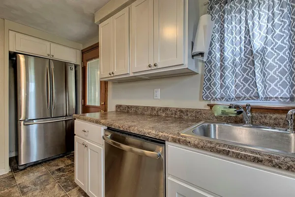 $165,000 | 107 Carmella Drive, White Oak, PA 15131