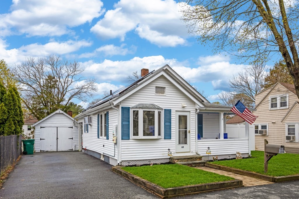69 Edge Hill Road Lynn, MA 01904 - Photo 1 of 36 Gallery Image 1