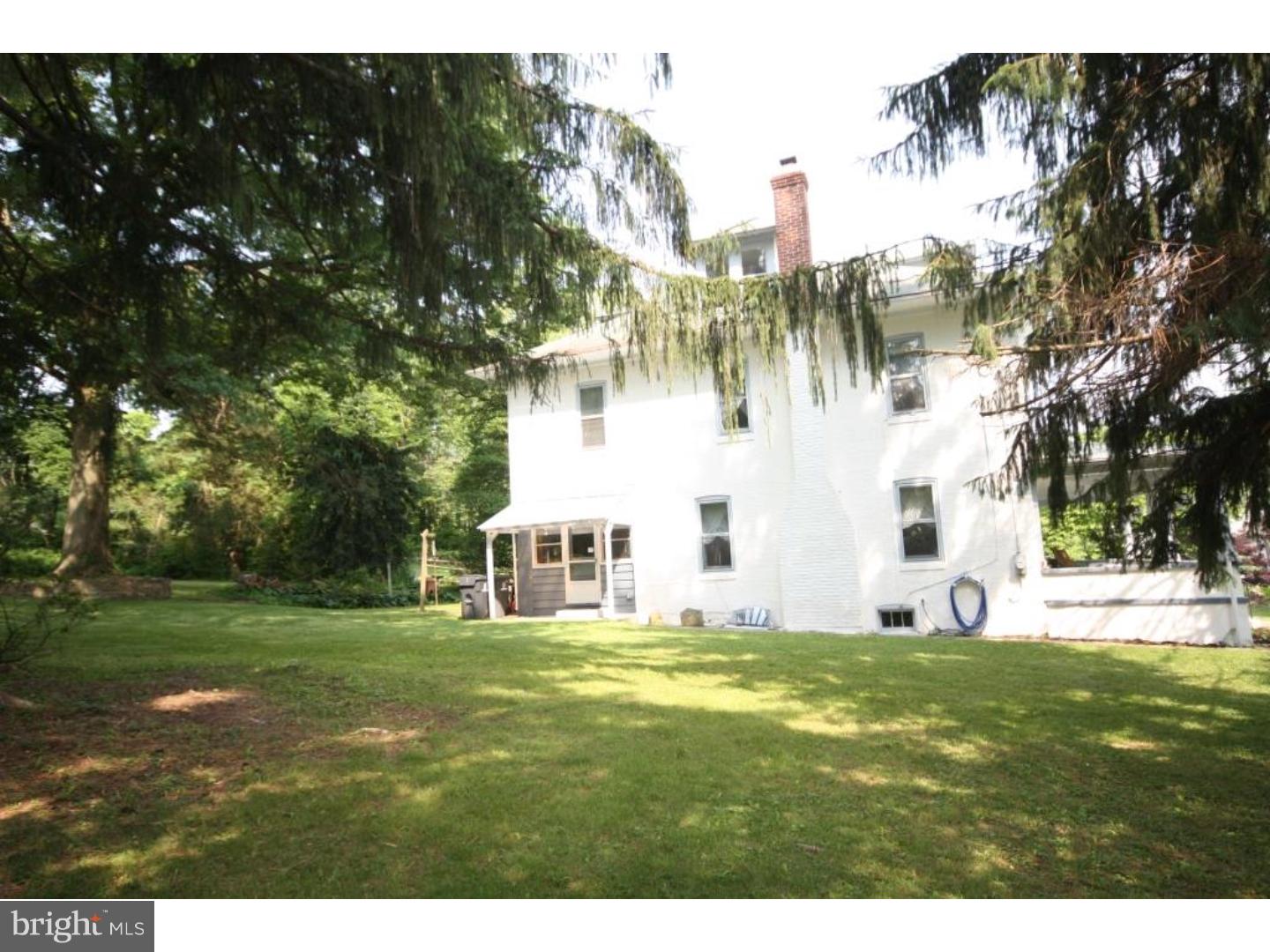 44 Cromby Road Phoenixville, PA 19460 - Photo 4 of 25 Gallery Image 4