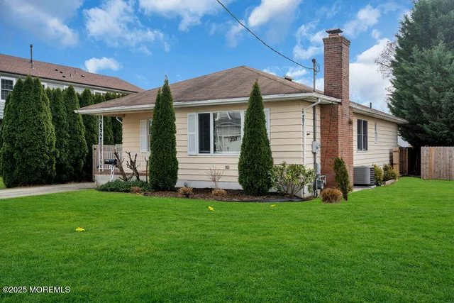 $1,150,000 | 805 Jersey Avenue, Spring Lake Heights, NJ 07762