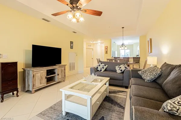 $279,800 | 7811 Regal Heron Circle, Unit 302, Naples, FL 34104