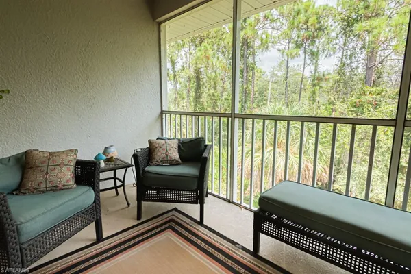 $279,800 | 7811 Regal Heron Circle, Unit 302, Naples, FL 34104