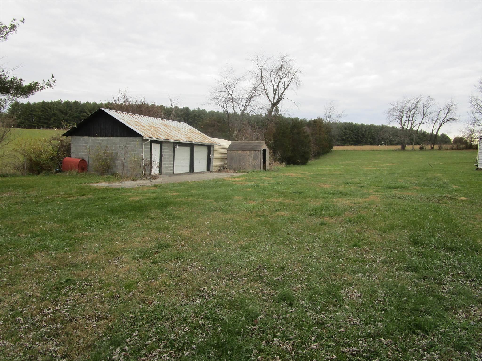 5981 Wilderness Road Dublin, VA 24084 - Photo 4 of 9 Gallery Image 4