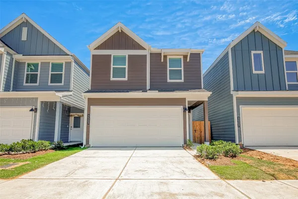 $2,300 | 3523 Adelie Lane, Katy, TX 77494