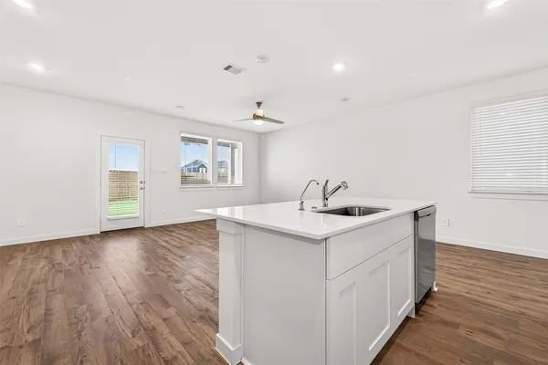 $2,300 | 3523 Adelie Lane, Katy, TX 77494