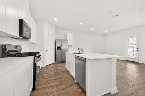 $2,300 | 3523 Adelie Lane, Katy, TX 77494