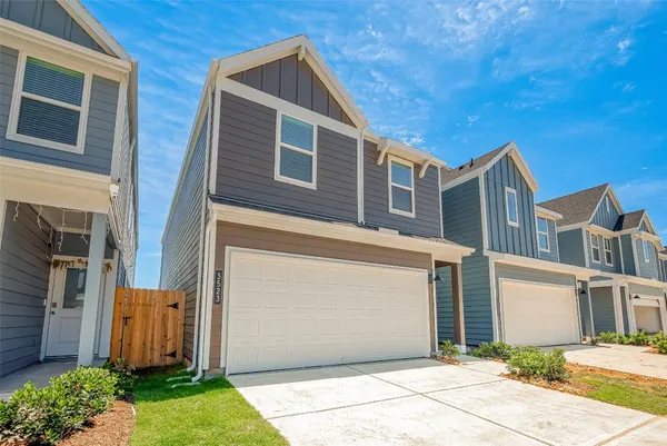 $2,300 | 3523 Adelie Lane, Katy, TX 77494