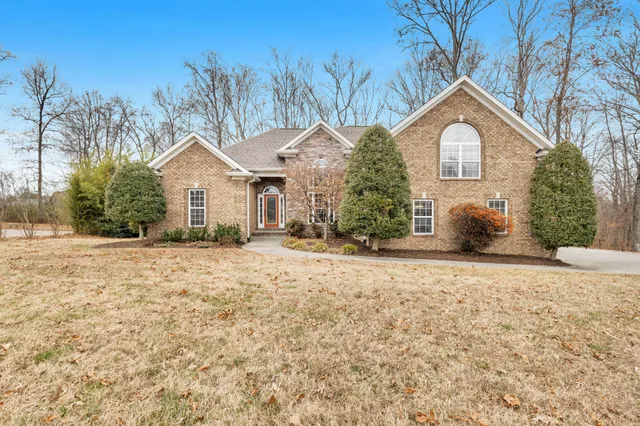 $569,900 | 1019 Carrs Creek Boulevard, Greenbrier, TN 37073
