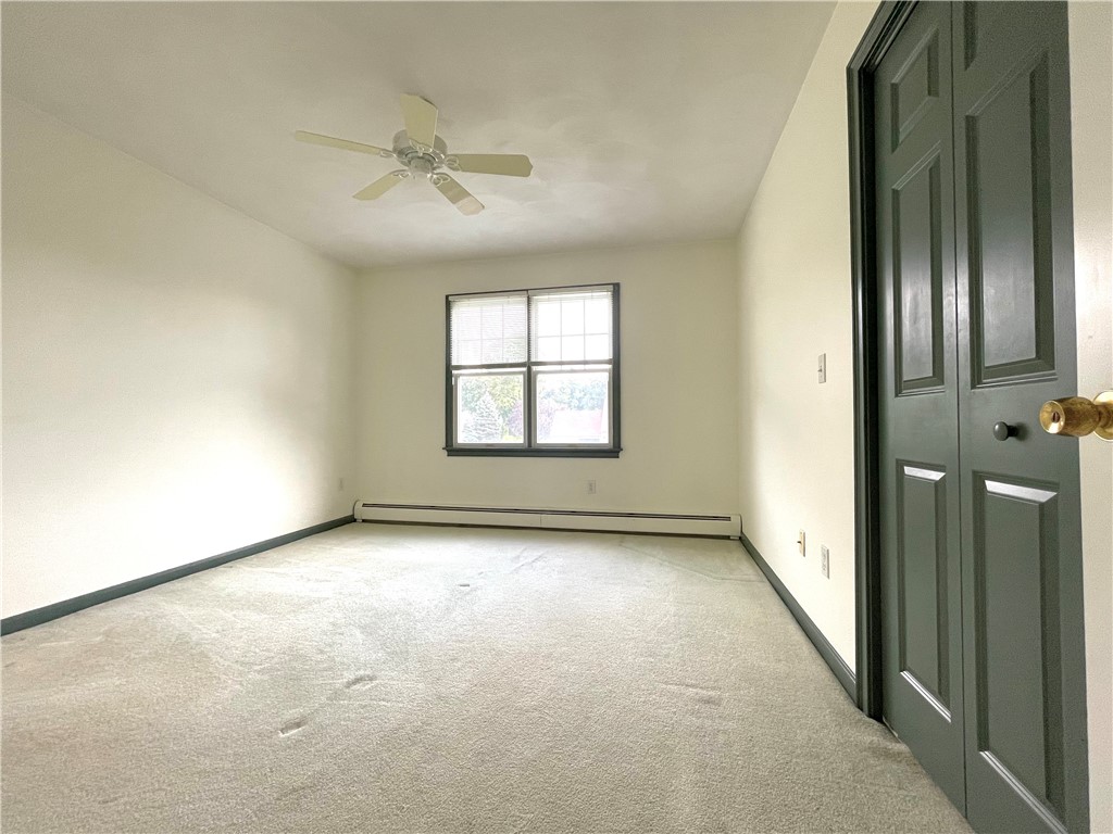 15 Jacobs Point Road Warren, RI 02885 - Photo 31 of 44 Front middle bedroom