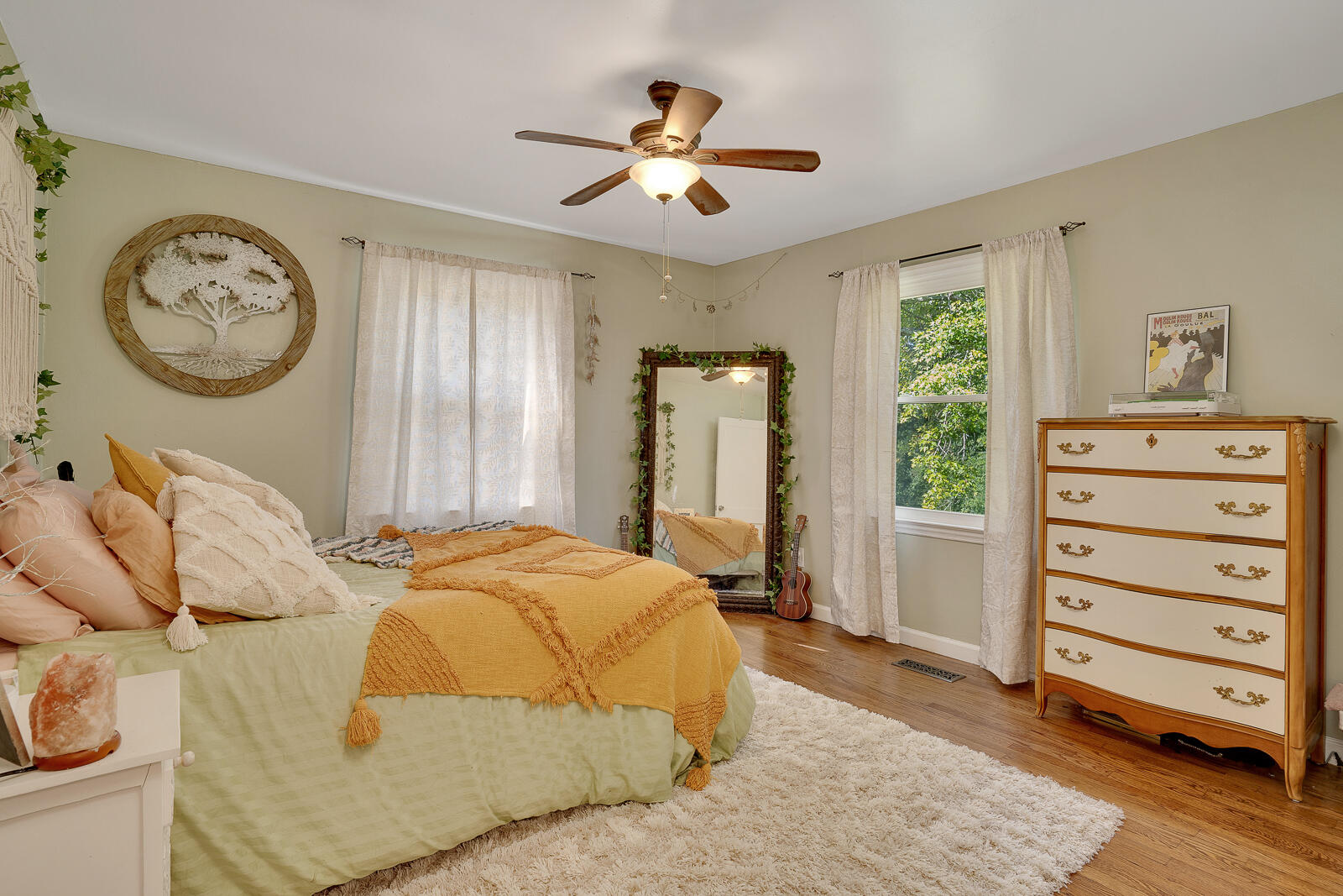 515 Layfield Road Chattanooga, TN 37412 - Photo 12 of 20 515 Layfield - MLS Photos-13