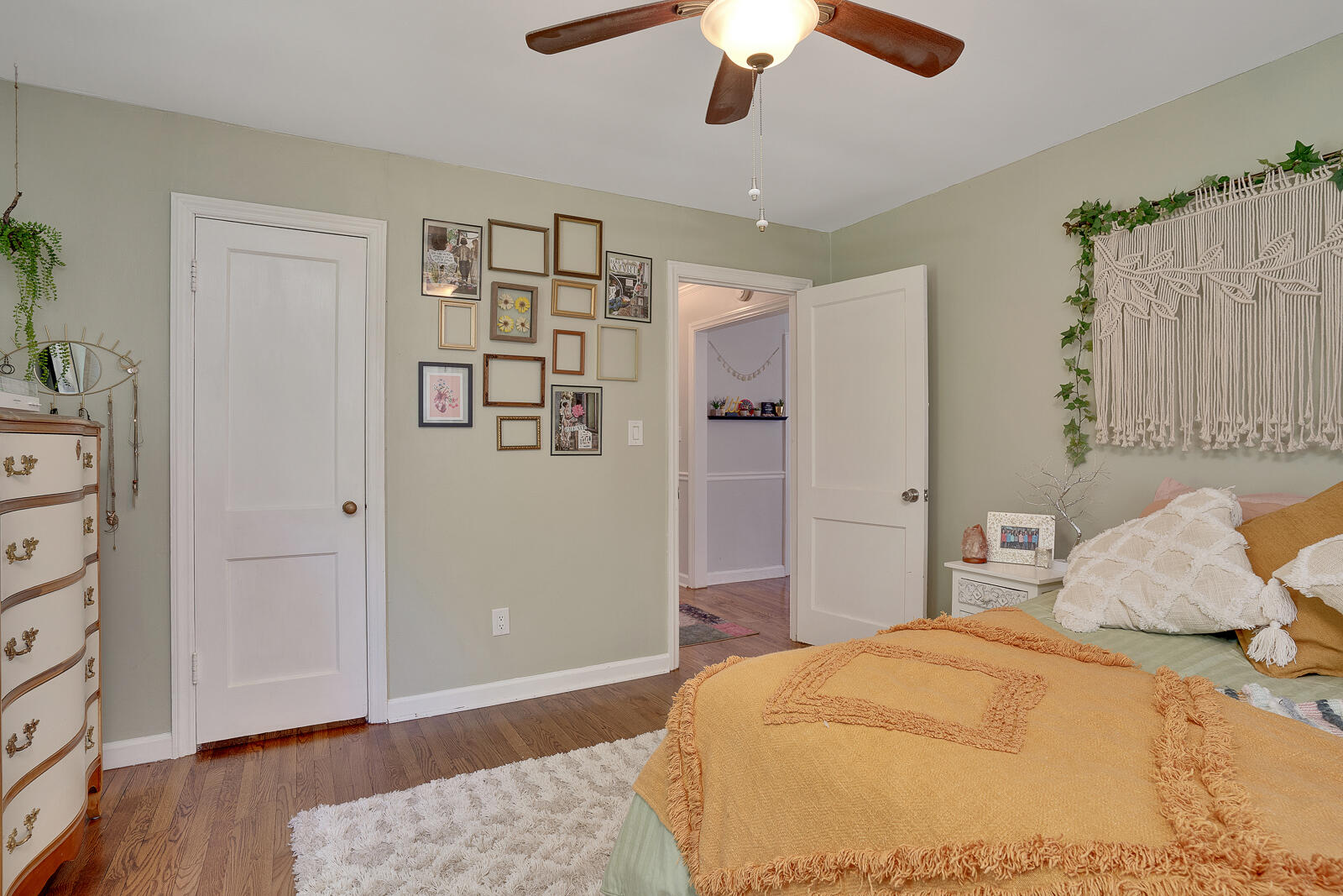 515 Layfield Road Chattanooga, TN 37412 - Photo 13 of 20 515 Layfield - MLS Photos-14