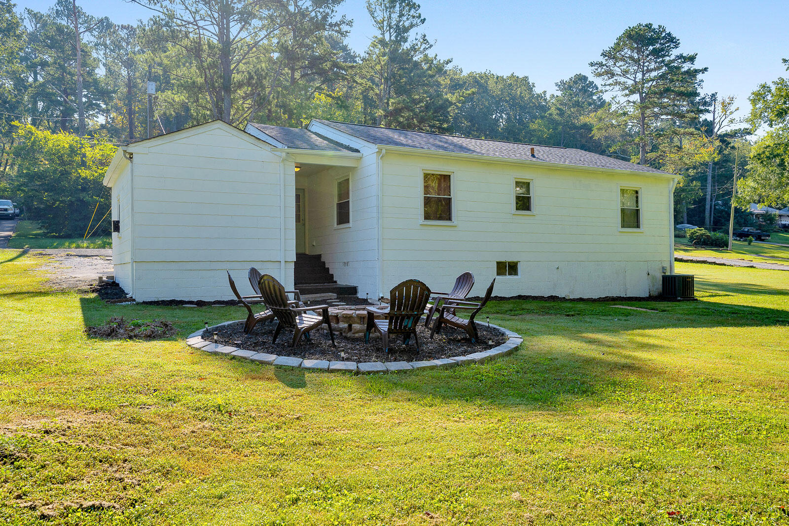 515 Layfield Road Chattanooga, TN 37412 - Photo 17 of 20 515 Layfield - MLS Photos-19