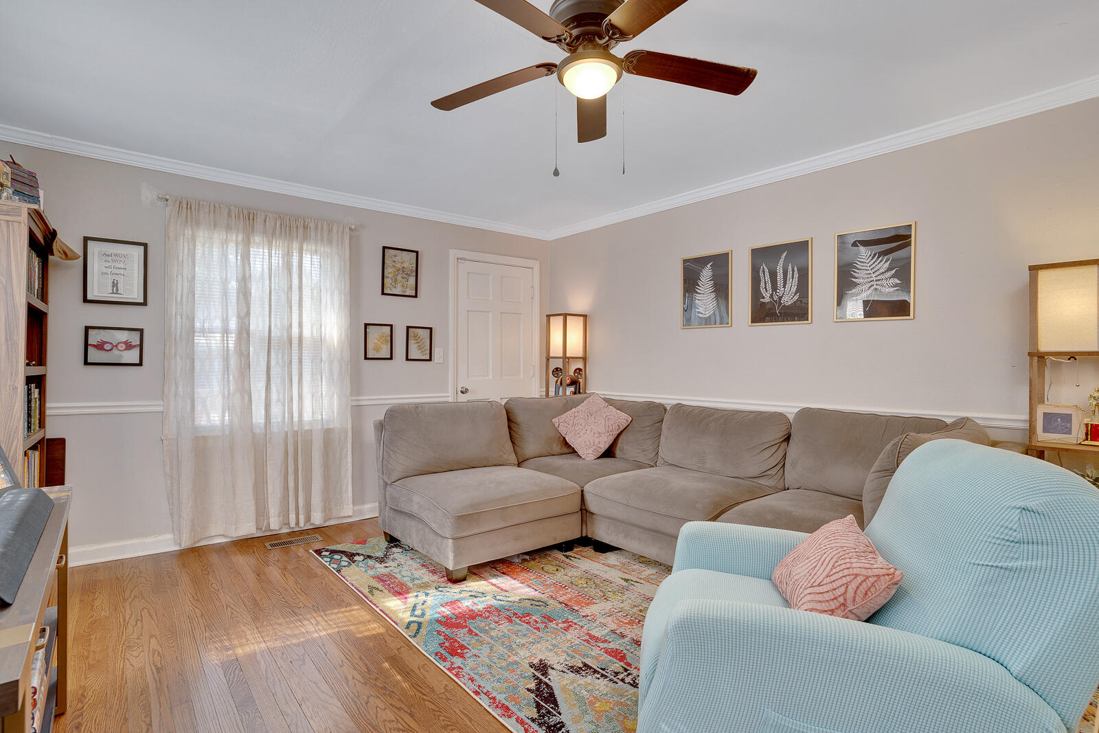 515 Layfield Road Chattanooga, TN 37412 - Photo 4 of 20 515 Layfield - MLS Photos-4