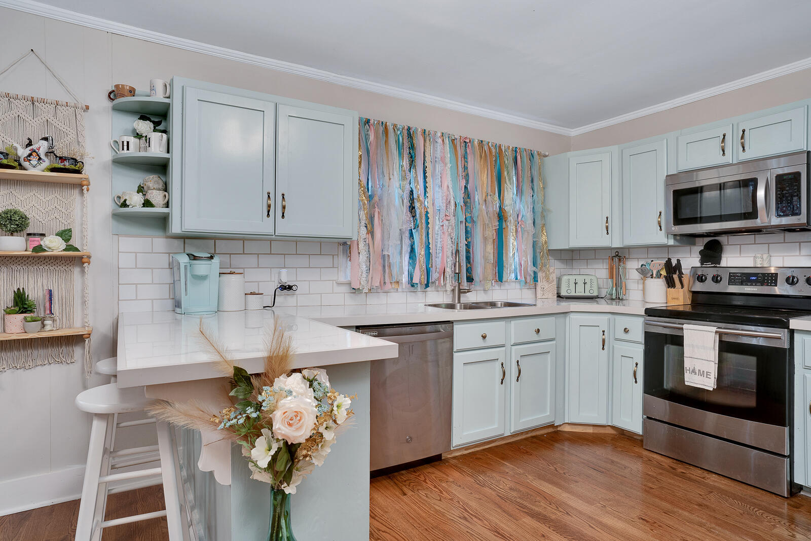 515 Layfield Road Chattanooga, TN 37412 - Photo 7 of 20 515 Layfield - MLS Photos-8