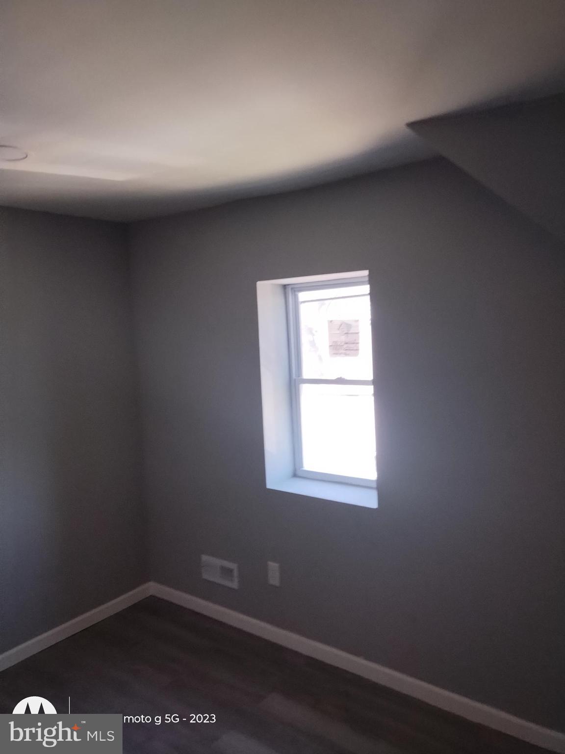 1115 White Street Chester, PA 19013 - Photo 11 of 15