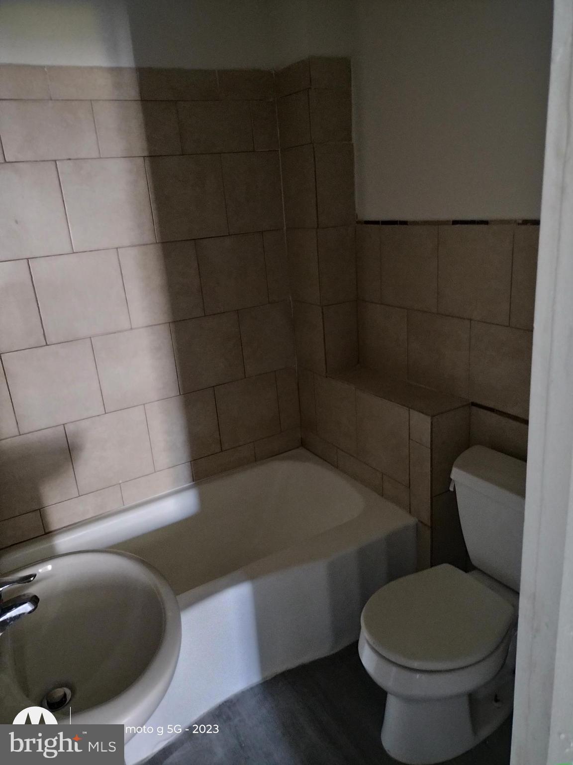 1115 White Street Chester, PA 19013 - Photo 14 of 15