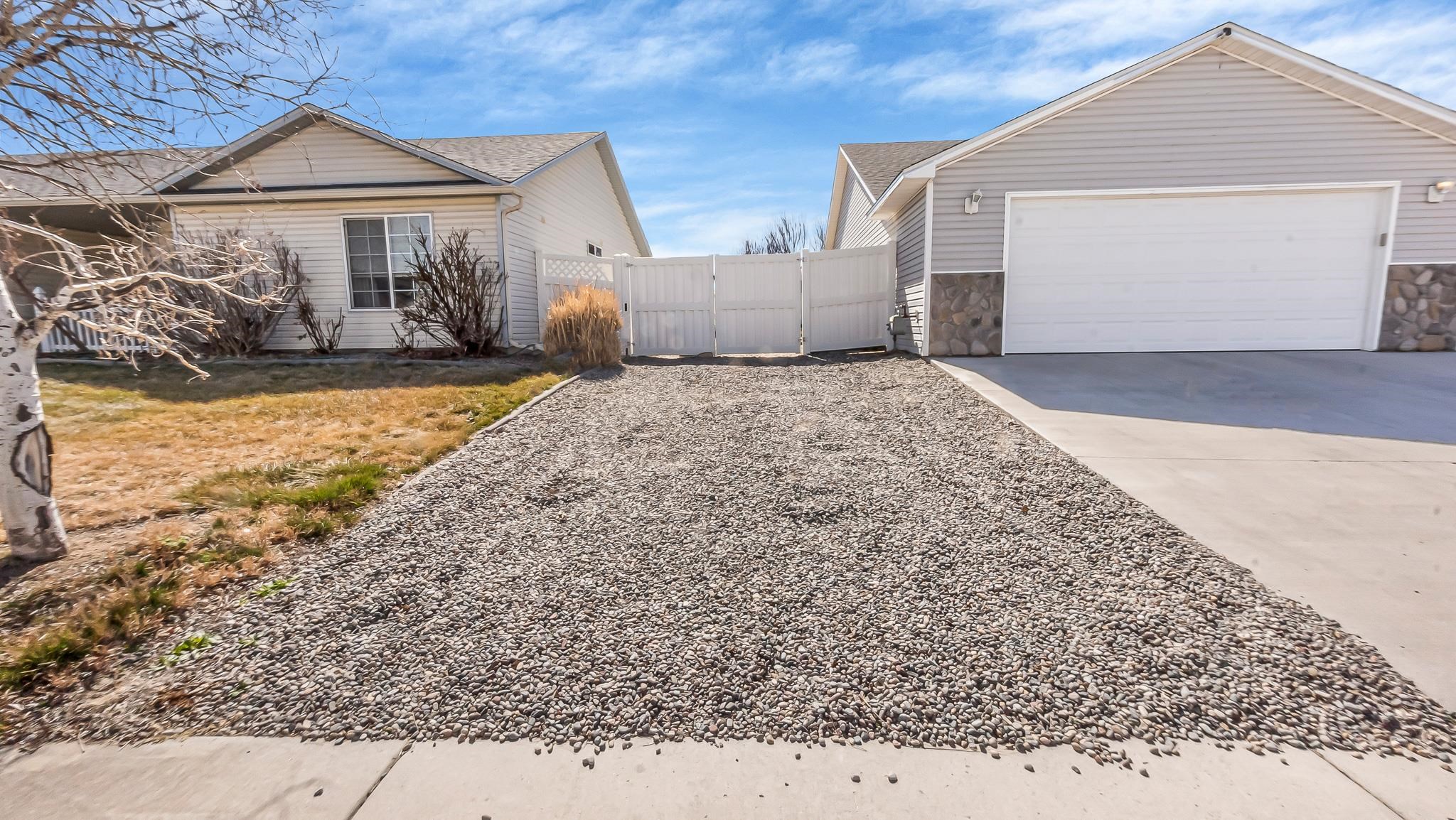 2827 B B 3/10 Road Grand Junction, CO 81503 - Photo 6 of 40