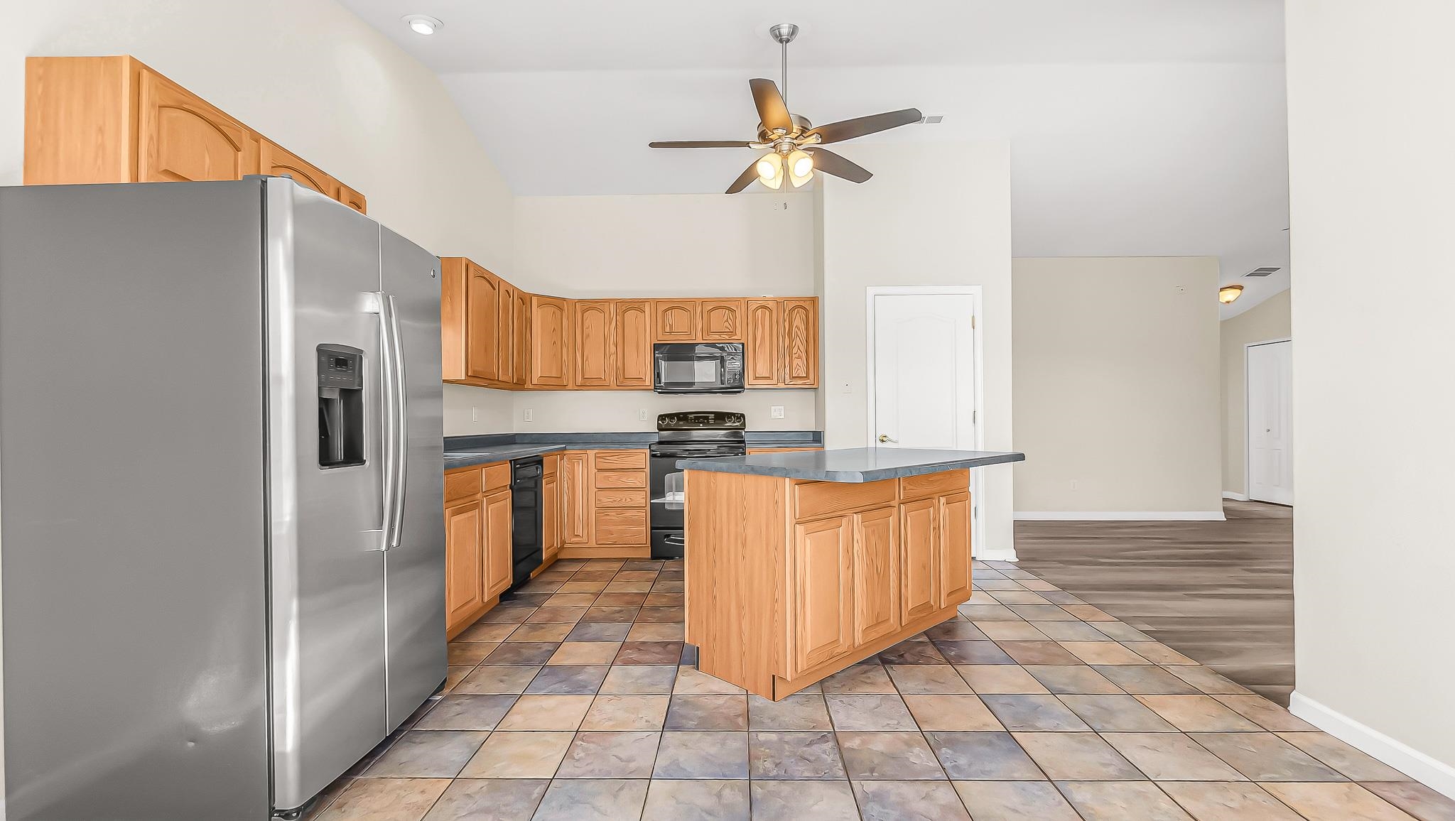 2827 B B 3/10 Road Grand Junction, CO 81503 - Photo 10 of 40