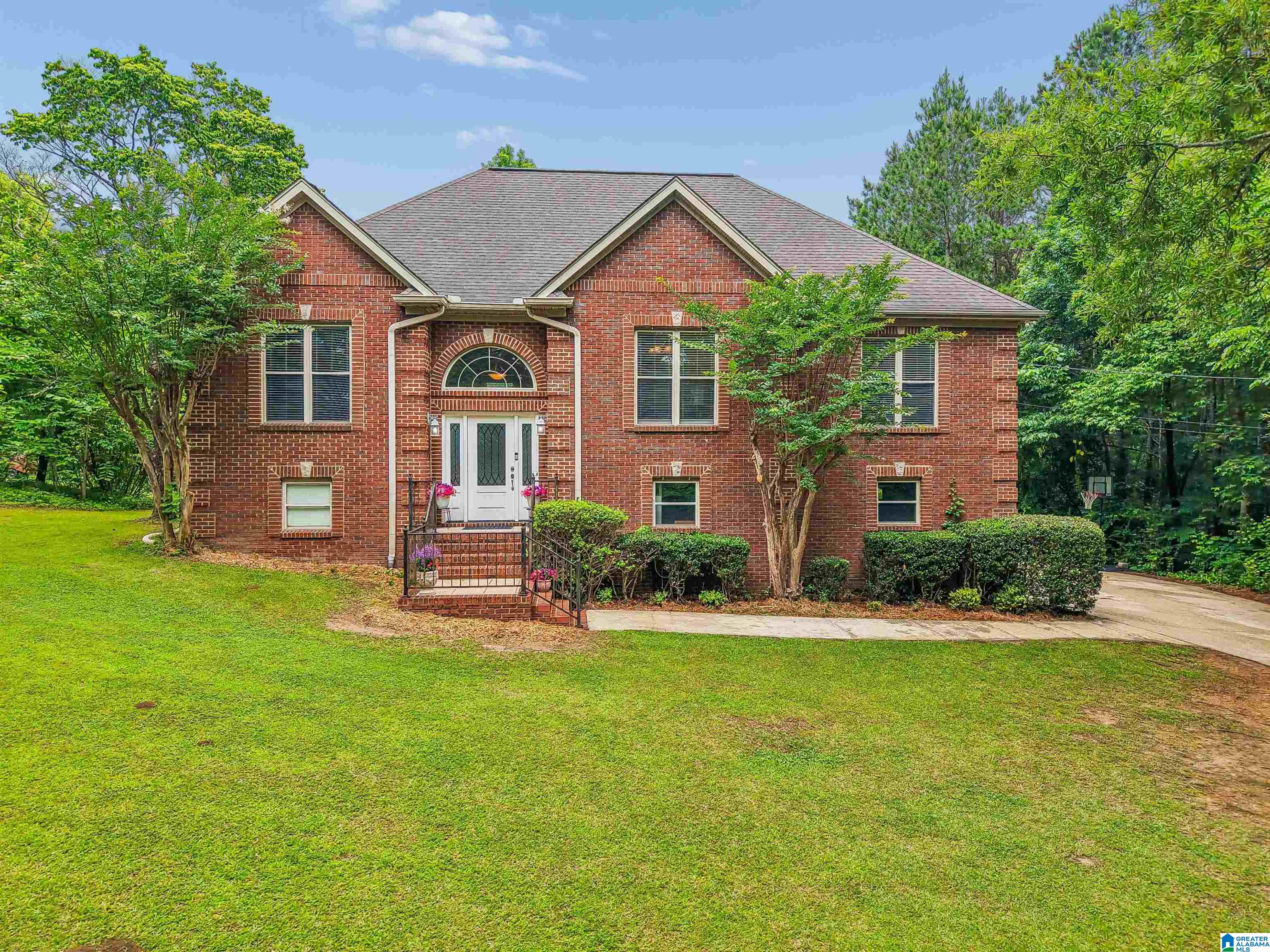 5442 White Oak Road Pinson, AL 35126 - Photo 1 of 53 Gallery Image 1