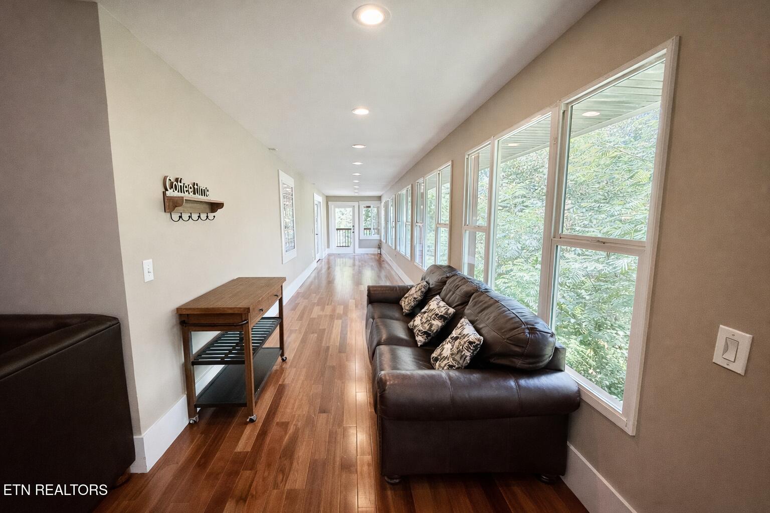 1463 Red Cedar Lane Sevierville, TN 37876 - Photo 17 of 24 Chat Bonus Area