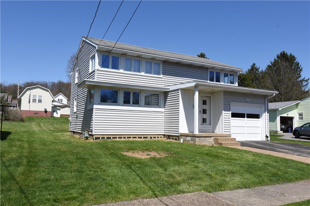 241 Chestnut Street Indiana, PA 15701 - Photo 1 of 28 Gallery Image 1