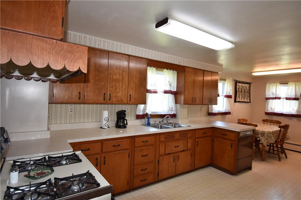 241 Chestnut Street Indiana, PA 15701 - Photo 10 of 28 Gallery Image 10