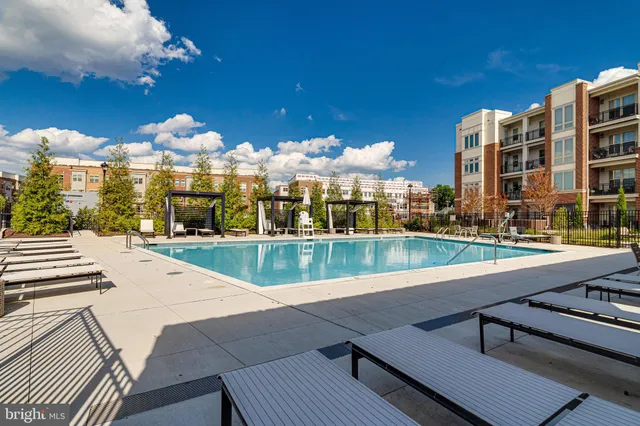 $599,000 | 10755 Fairgrounds Drive, Unit 326, Fairfax, VA 22030