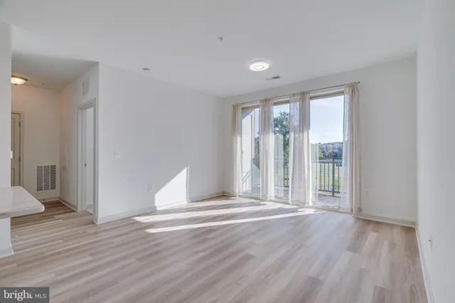 $599,000 | 10755 Fairgrounds Drive, Unit 326, Fairfax, VA 22030